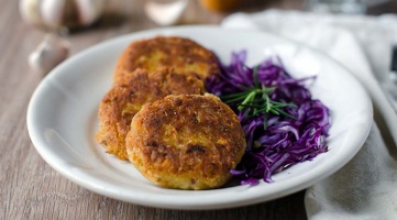 Kotlet z kalafiora i cieciorki